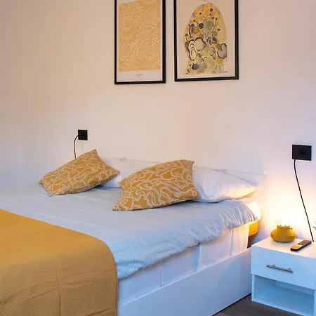 Le Calle Holiday Apartments Torbole Sul Garda Exterior photo
